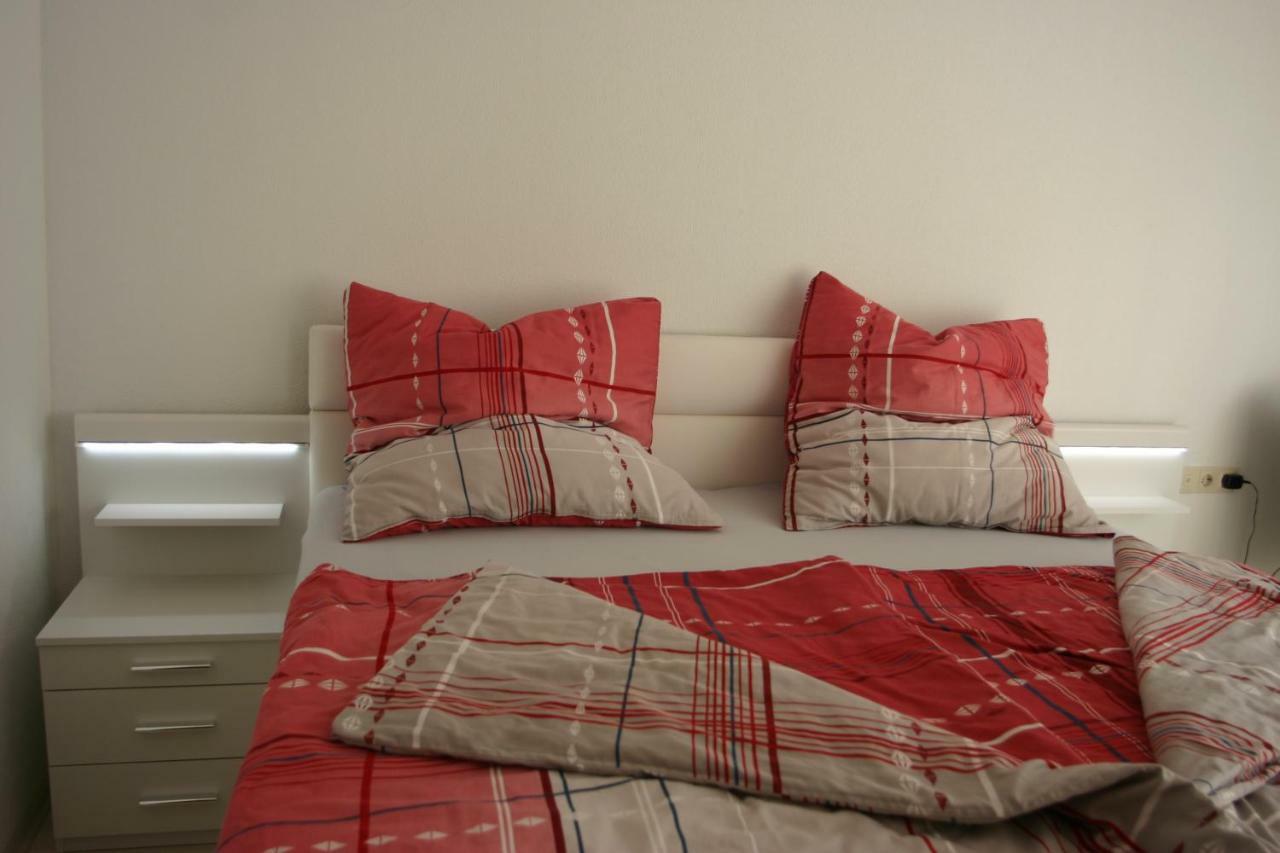 Riederich Apartmentbuymetzingen מראה חיצוני תמונה